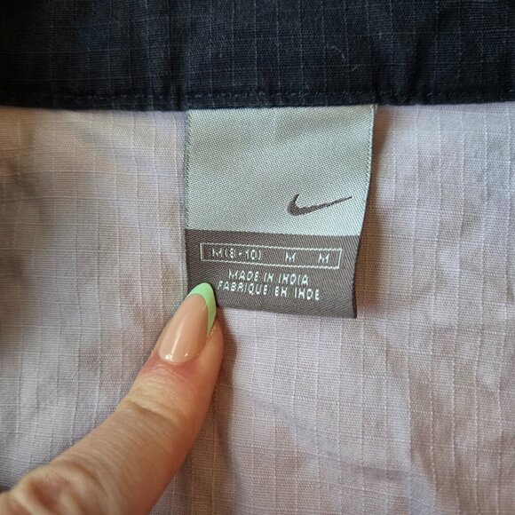 Nike Lightweight Zip Up Jacket Lavendar with Dark Blue Stripes Size M - Picture 3 of 9